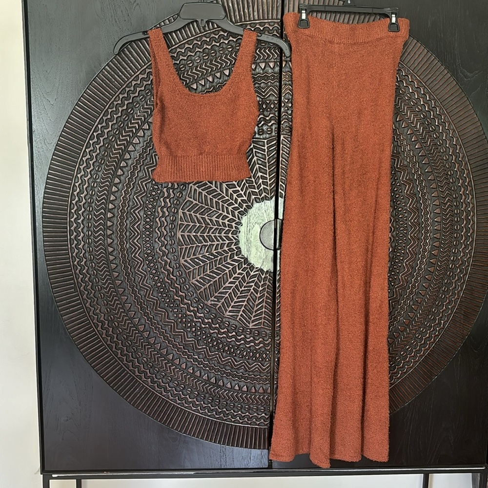 Reformation two piece set brown fuzzy XS crop top flare
